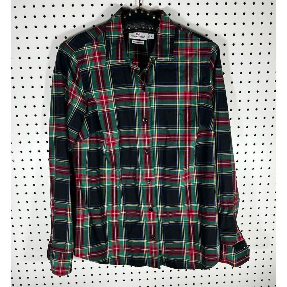 Vineyard Vines button down shirt